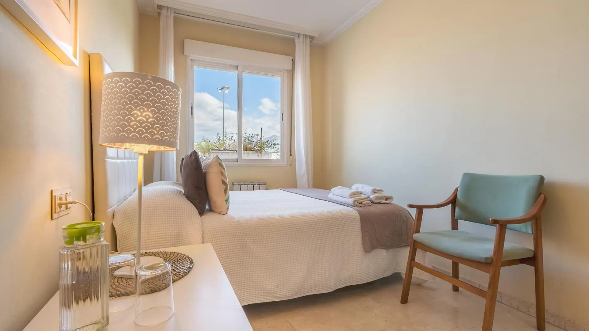 Apartamento Aravirma Granada 0*,