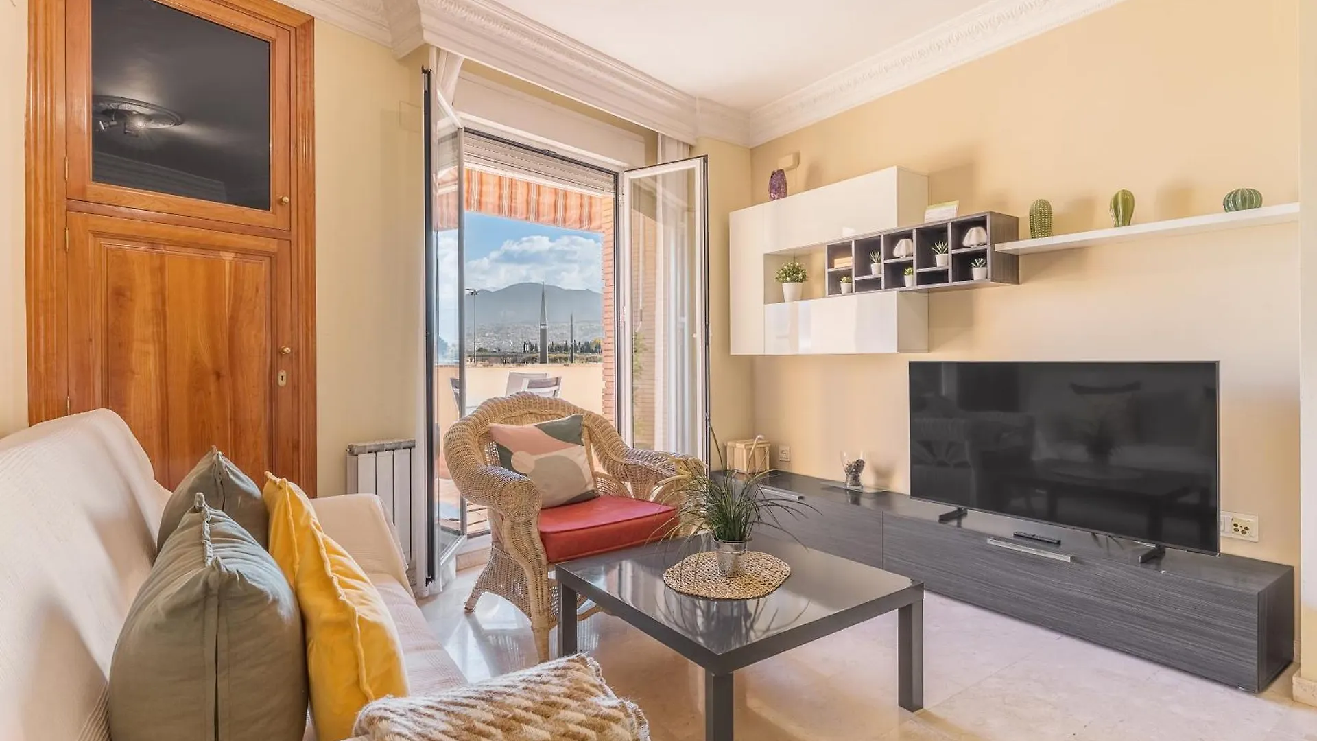 Apartamento Aravirma Granada